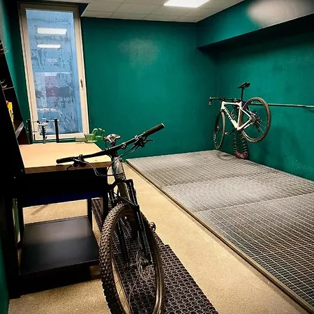 מלון דירות Nira Mountain Futura