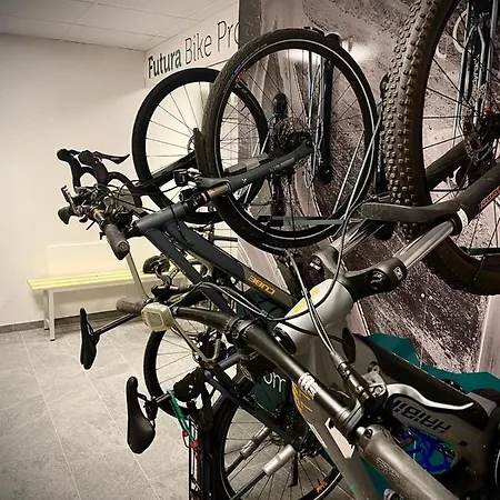 Nira Mountain Futura מלון דירות