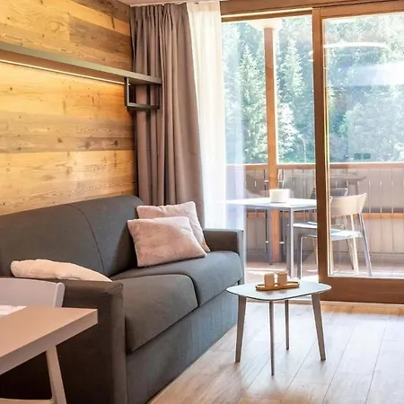 Nira Mountain Futura Apart-hotel Pradelle