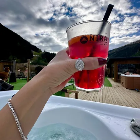 Nira Mountain Futura מלון דירות